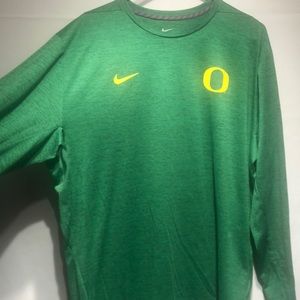 Nike DRI FIT Oregon shirt
